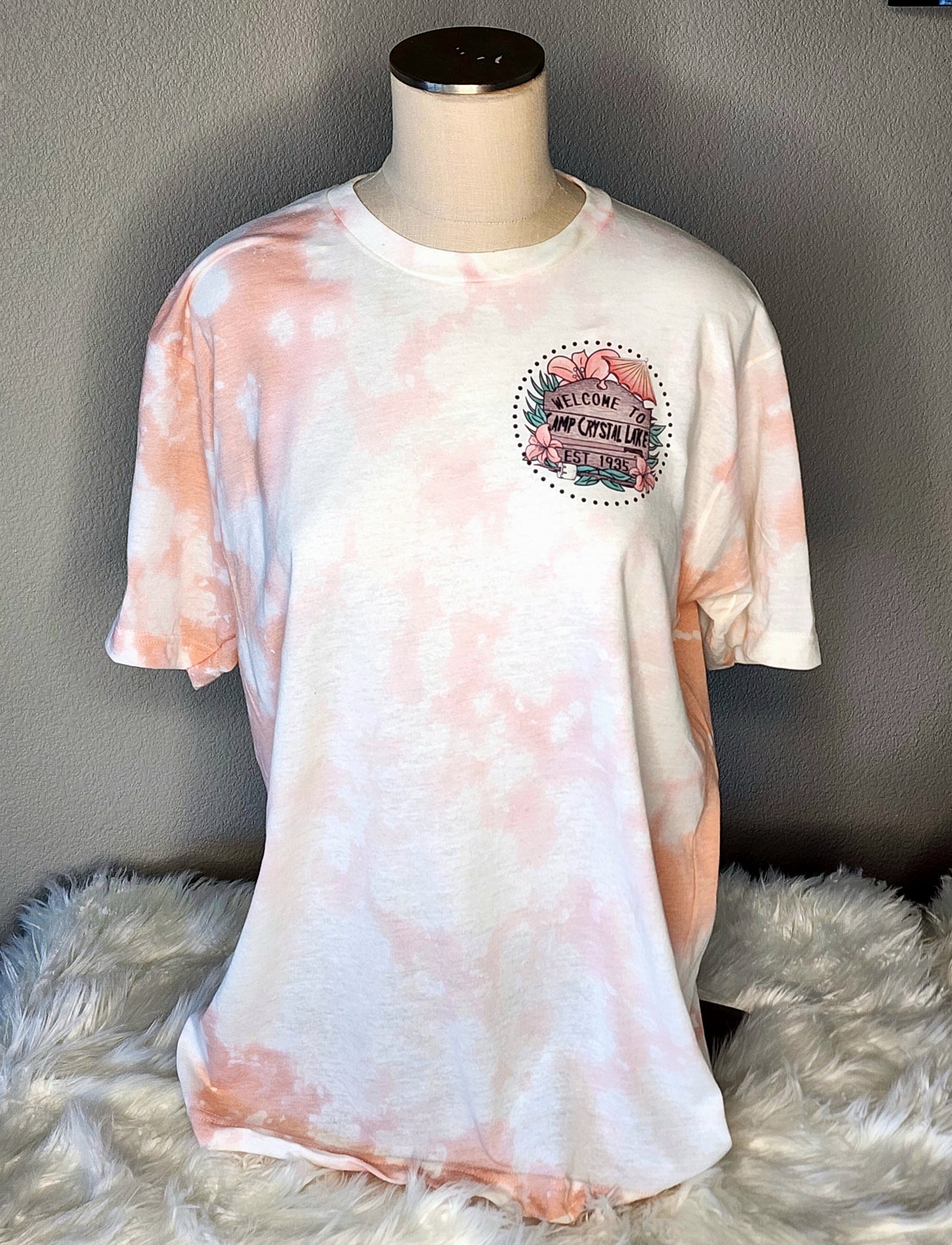 Summer Trips & Killer Sips Bleached - T-Shirt